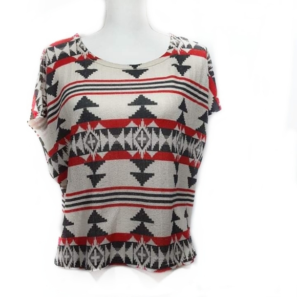 Forever 21 Tops - Forever 21 Tribal Aztec Style Top